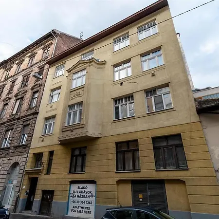 d.Five Rózsa Apartments - Eiffel Apartamento Budapest