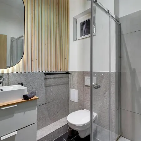 d.Five Rózsa Apartments - Eiffel Budapest