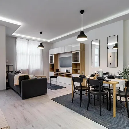 d.Five Rózsa Apartments - Eiffel Budapest