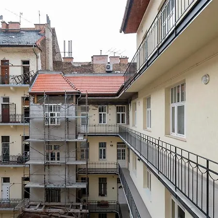 Apartamento d.Five Rózsa Apartments - Eiffel Budapest